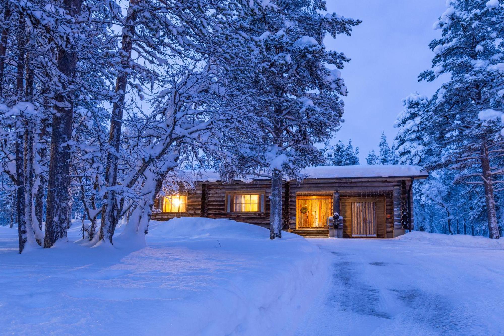 Kuukkeli Log Houses Aurora Resort Saariselka Exterior photo