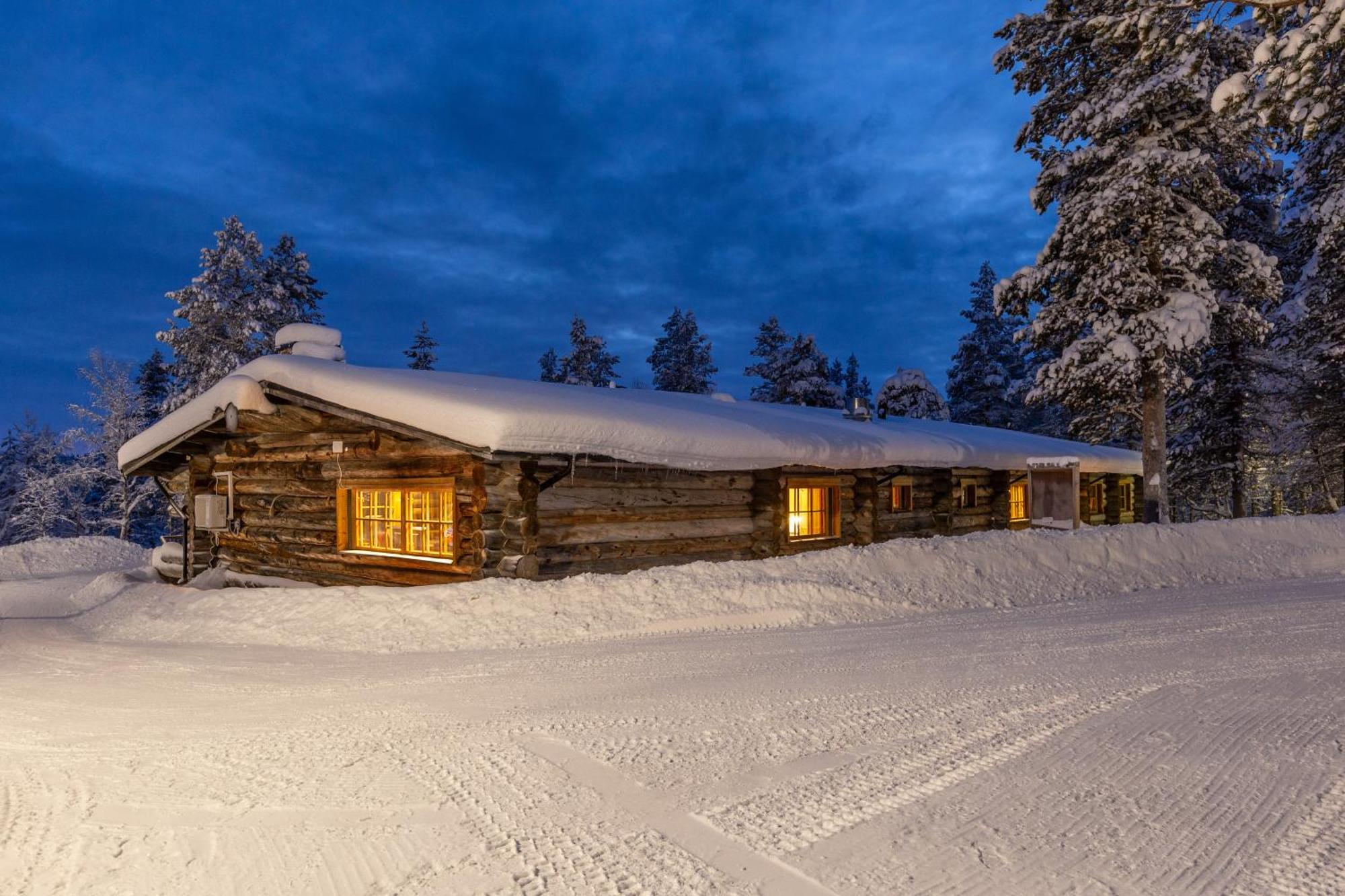 Kuukkeli Log Houses Aurora Resort Saariselka Exterior photo