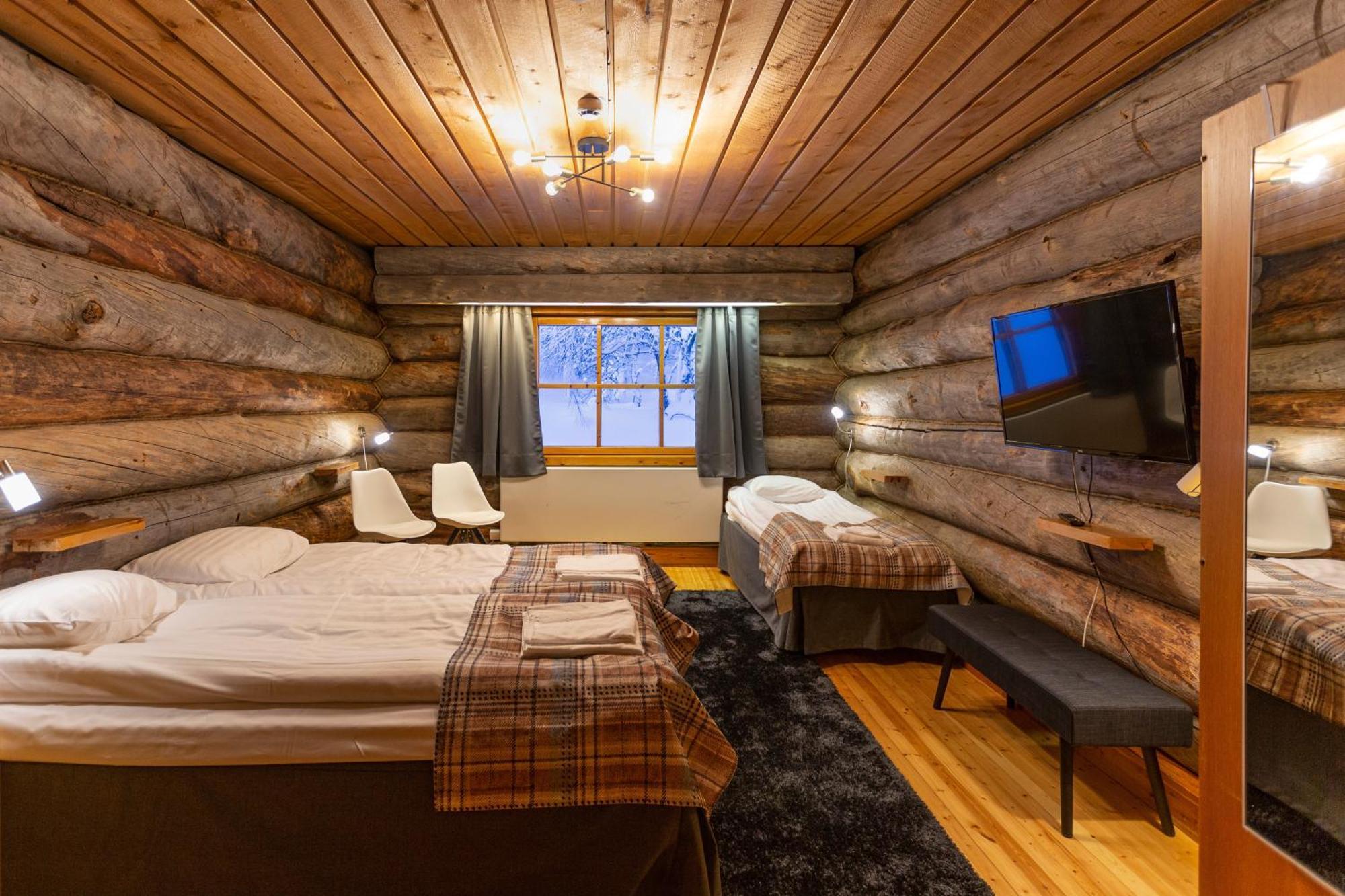 Kuukkeli Log Houses Aurora Resort Saariselka Exterior photo