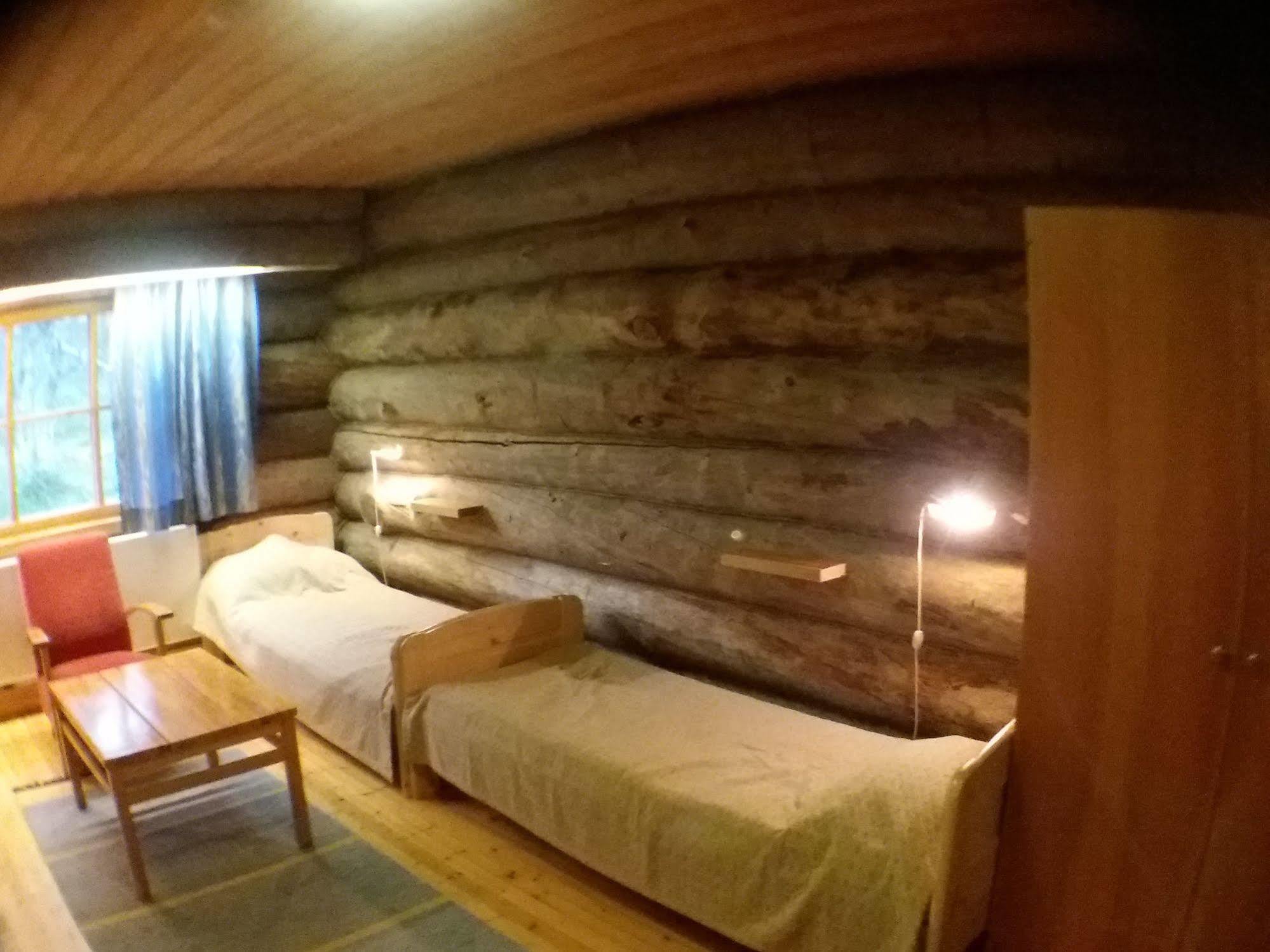 Kuukkeli Log Houses Aurora Resort Saariselka Exterior photo